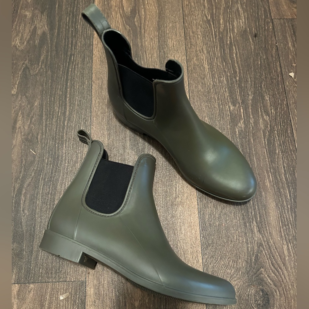 STORM by COUGAR Women’s Chelsea Olive Green Ankle Rain Wellies Boots Size 9
